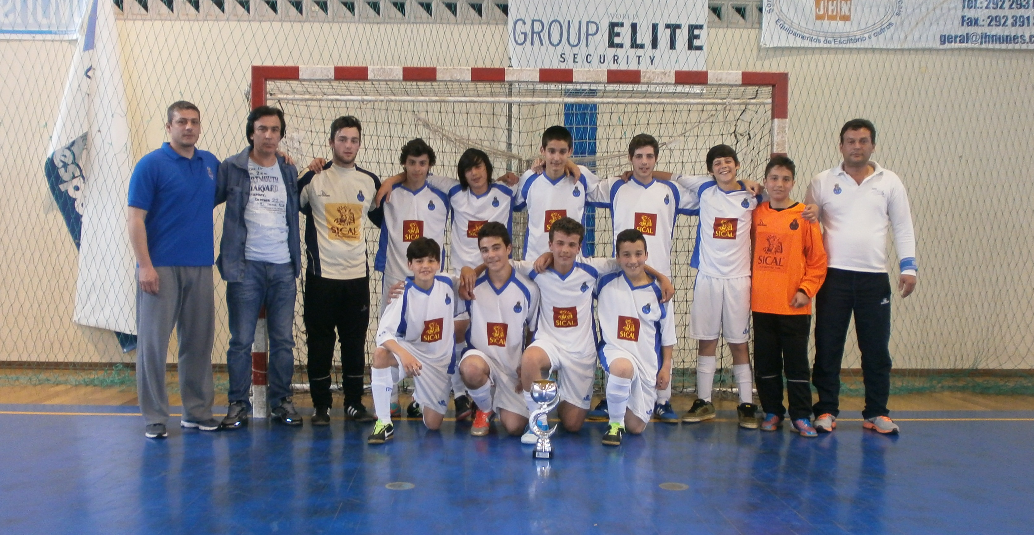 Iniciados do Futebol Clube dos Flamengos Campeões AFH em Futsal - Época 2012/2013