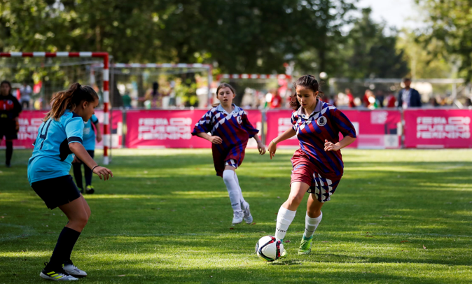 FIFA Academy chama raparigas ao futebol 