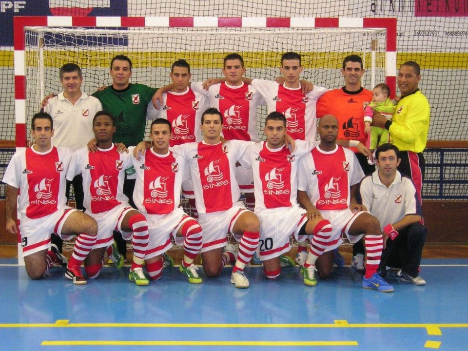 Notícia: Medalha no Futsal sub-11 - Colégio Santo Agostinho